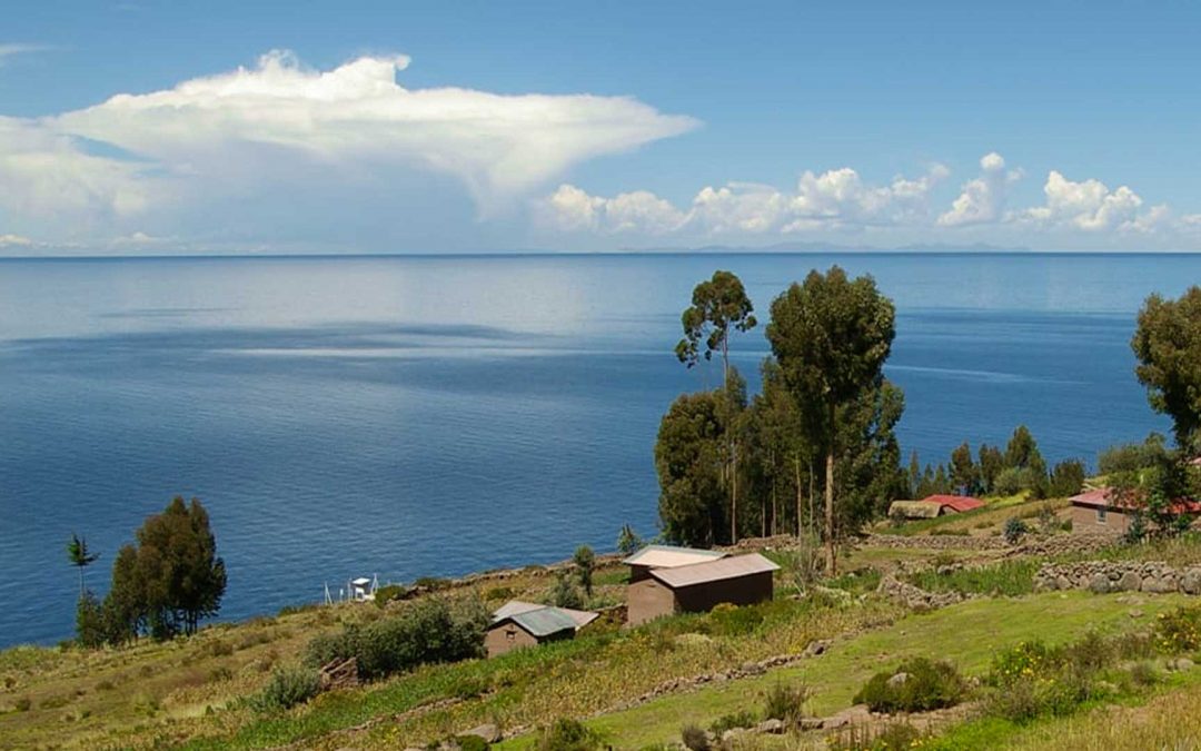 Fast Boat Taquile Island ↔ Uros (Full Day)